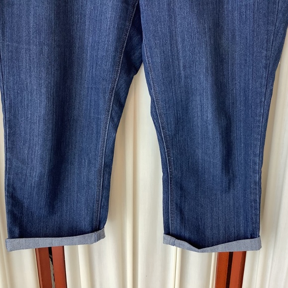 Jones New York Jeans Women's City Cuffed Capri Blue Denim With Stretch Size 16W - Picture 3 of 8